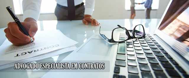 advogado especialista em contratos